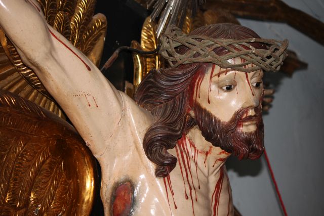 Do alto do Calvário, Jesus na cruz disse sete palavras, ou melhor sete frases pronunciadas durante a crucifixão. Eis um tema de meditação para a Semana Santa.