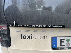 Alemanha: taxista multado por versículo bíblico no carro 1 Foto: adfinternational.org