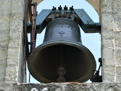 Moradores devem conviver com o repicar dos sinos das igrejas 1 Foto: Wikipedia
