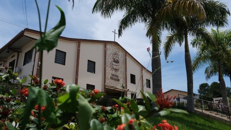 Santuario de Frei Galvao em Guaratingueta SP celebra seu Santo Padroeiro 1