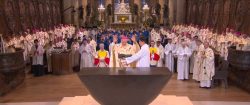 Primeira missa na Catedral de Notre-Dame após sua reabertura 2 Foto: screenshot/ Youtube